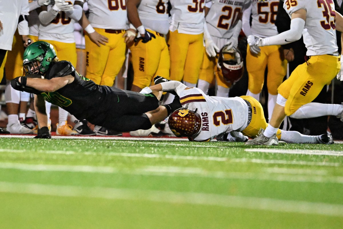 a Central Catholic West Linn 6A Oregon football semifinal November 17 2023 Leon Neuschwander 64